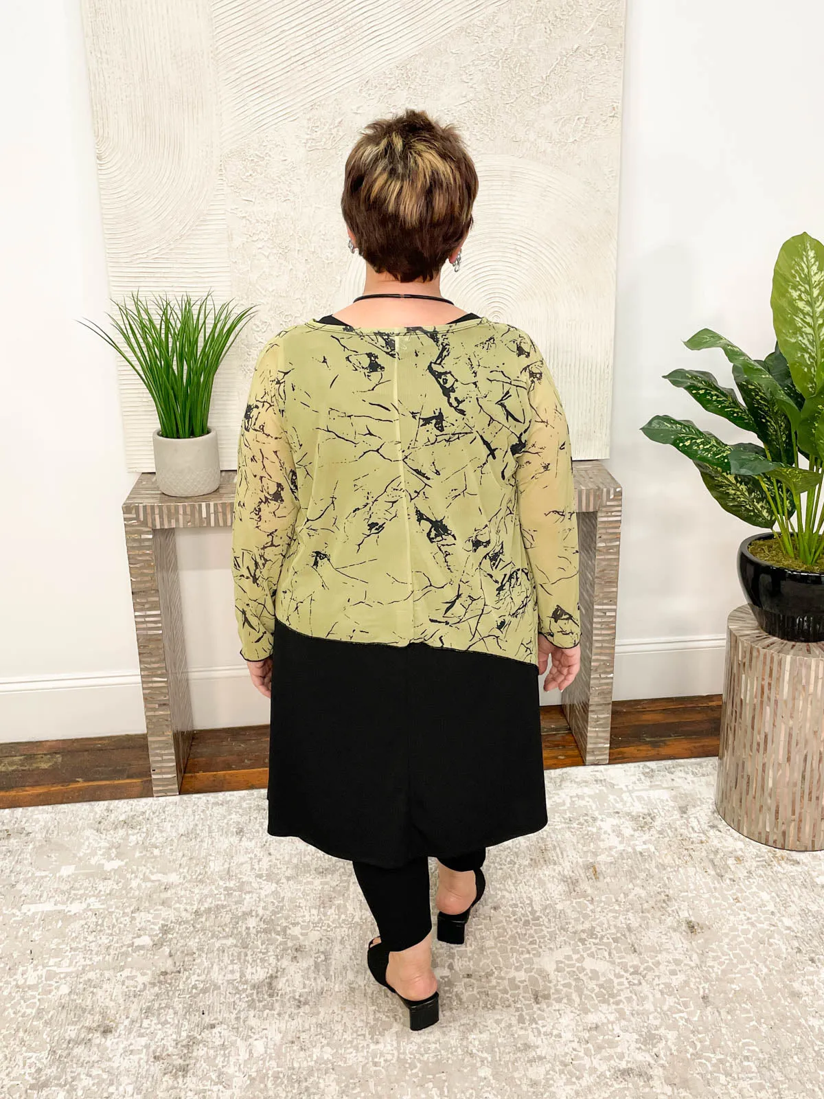 Asymmetric Printed Mesh Topper, Green